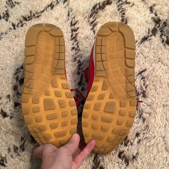 Nike red leather sneakers, us 7.5 - Picture 5 of 6